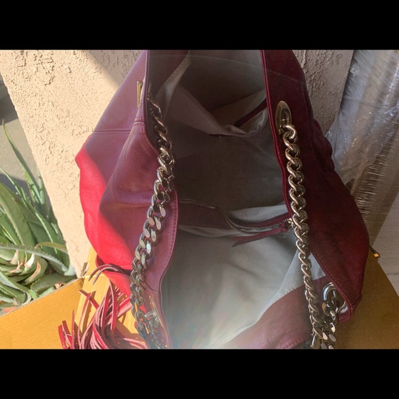 Valentino - Picture 4 of 8